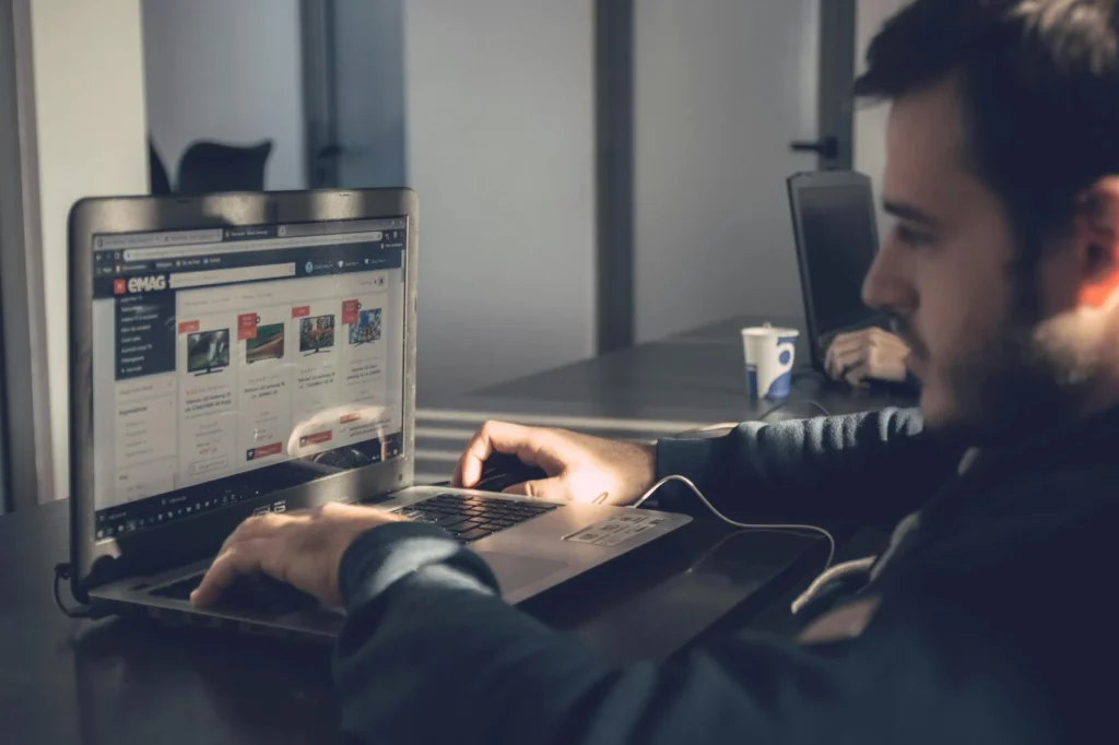 Business Website Laptop Business